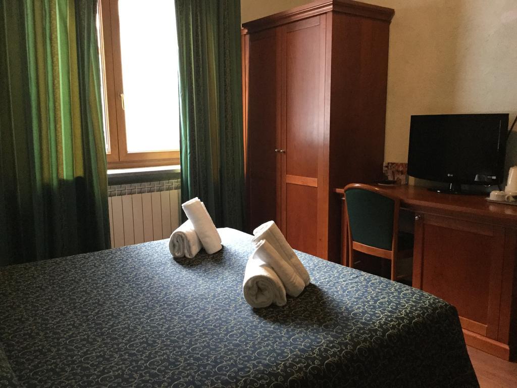 Hotel Clari Клавире Экстерьер фото
